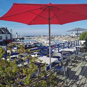 ** Hotel Port Haliguen France