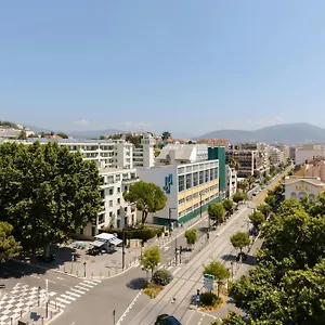 Hotel Yelo Promenade Magnan, Sonder By Marriott Bonvoy, Nice